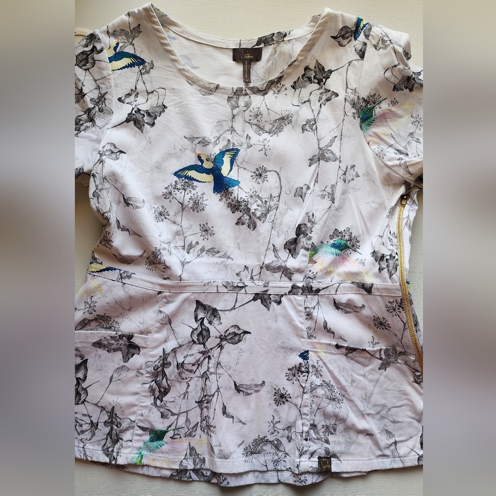 COPY - Jaanuu scrub top